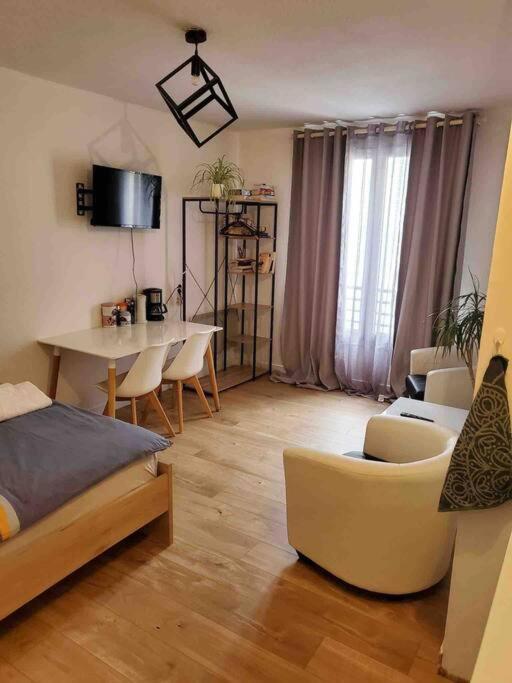 Appartement En Face De La Gare - Centre Ville Πουατιέ Εξωτερικό φωτογραφία